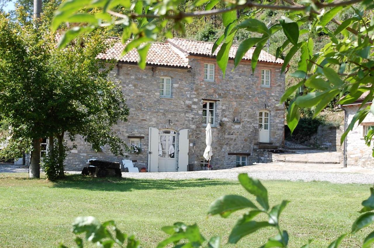 Country-Chic B&B "Il Pozzo E La Macina" Bardi Kültér fotó