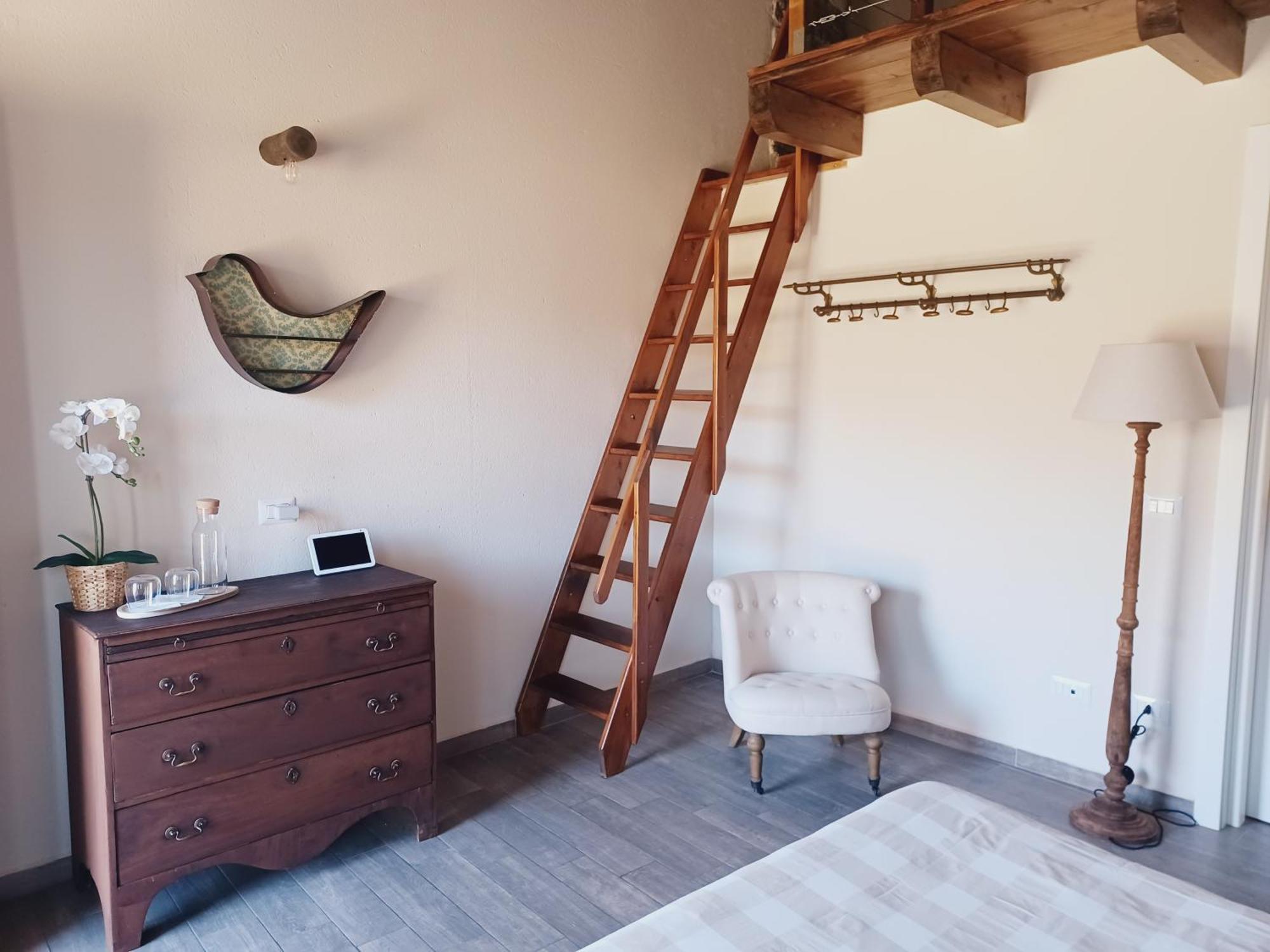 Country-Chic B&B "Il Pozzo E La Macina" Bardi Kültér fotó