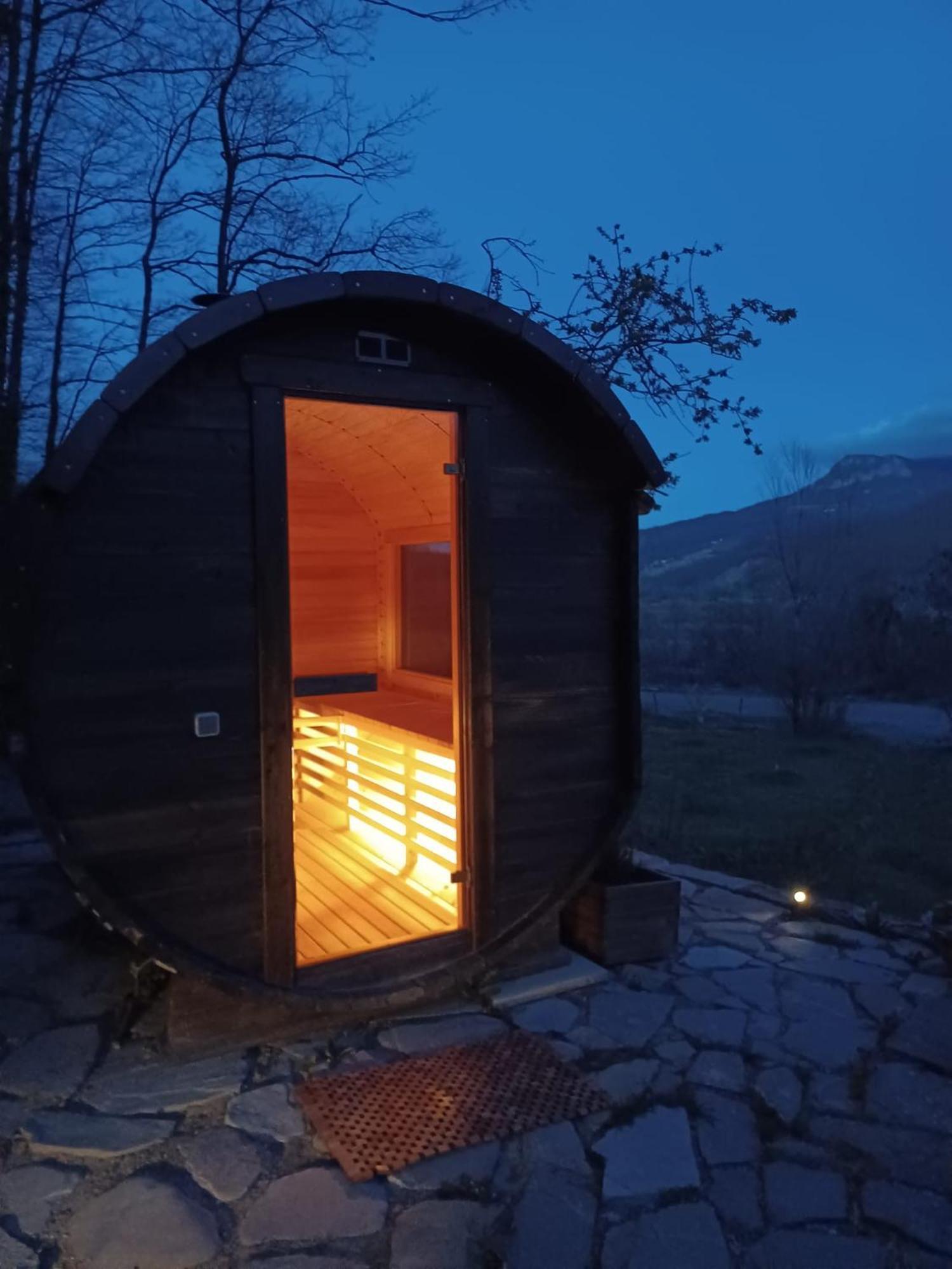 Country-Chic B&B "Il Pozzo E La Macina" Bardi Kültér fotó